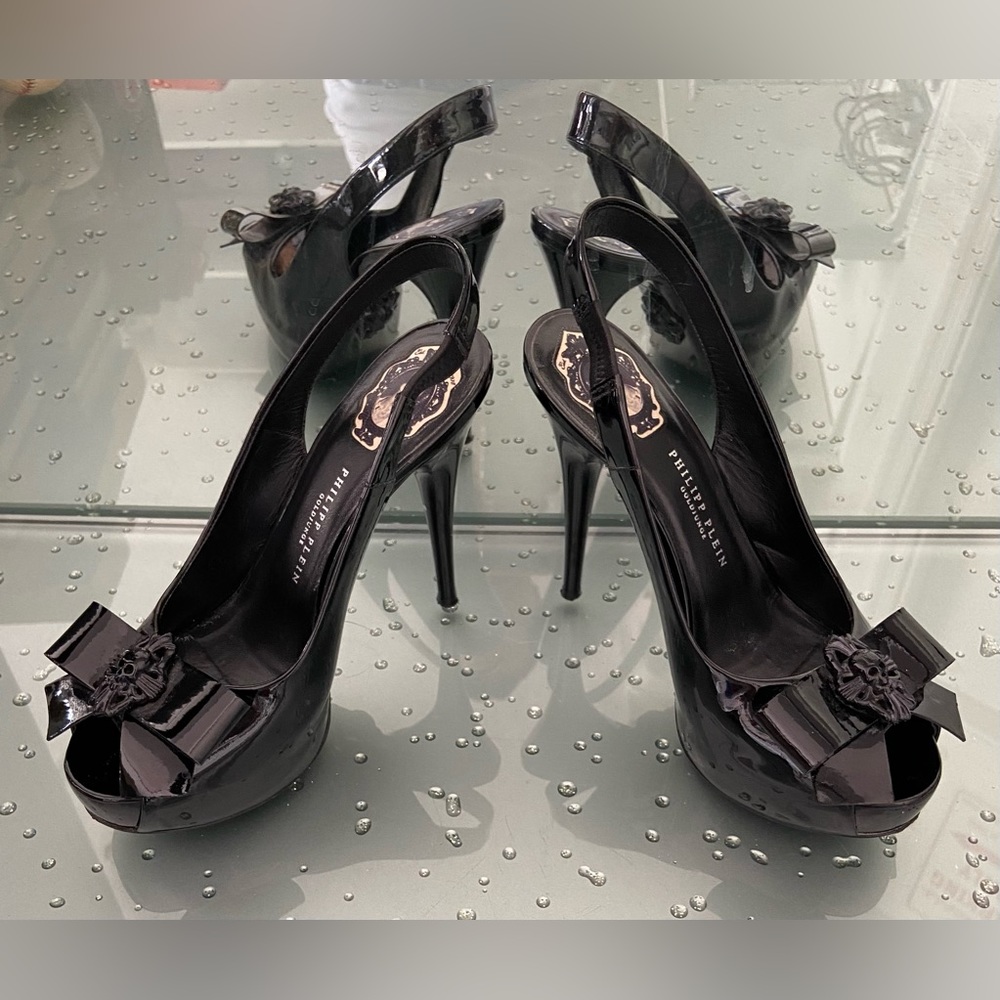 PHILIPP PLEIN BLACK SKULL STILETTO PATENT LEATHER 5” HEELS SIZE 37